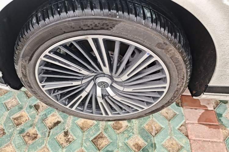 Used XPeng G9 2024 702 Max Exterior 2