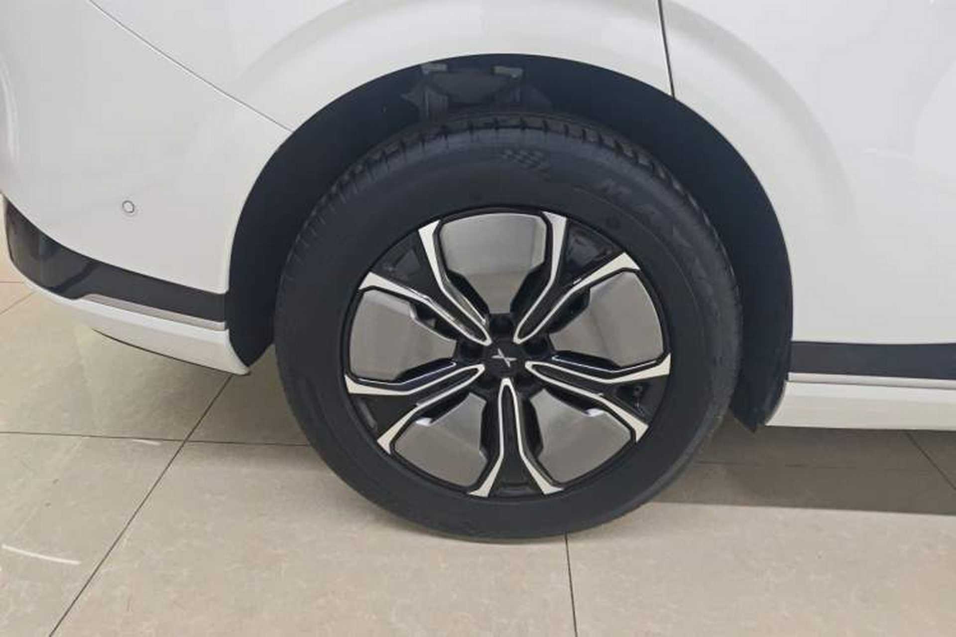 Used XPeng G9 2024 570 Pro Exterior 2