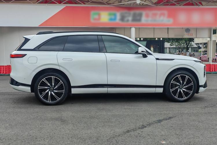 Used XPeng G9 2024 570 Max Exterior 3