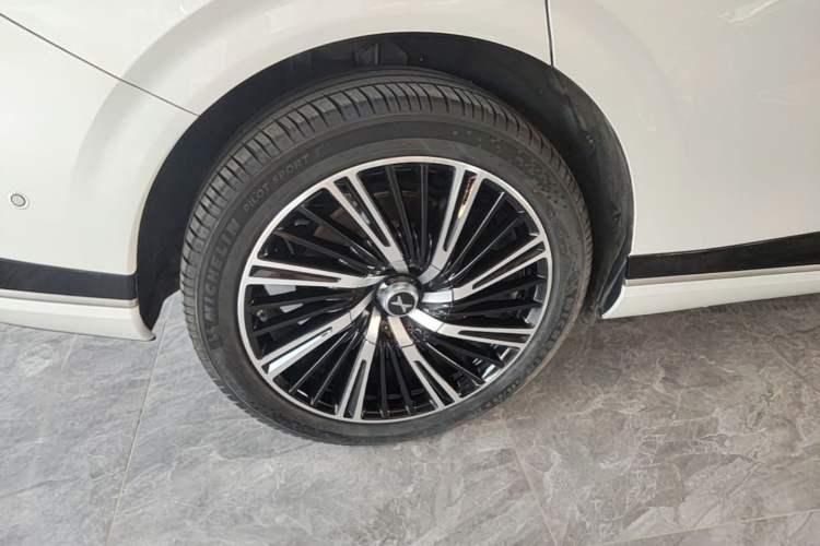 Used XPeng G9 2024 570 Max Exterior 3