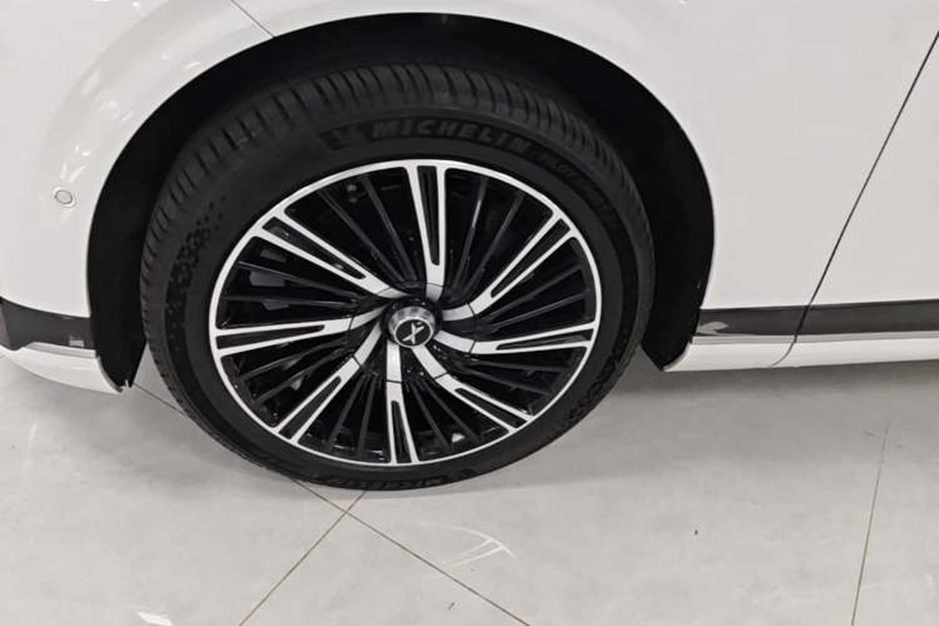 Used XPeng G9 2024 702 Max Exterior 4