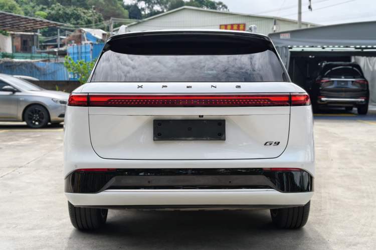 Used XPeng G9 2024 570 Max Exterior 5