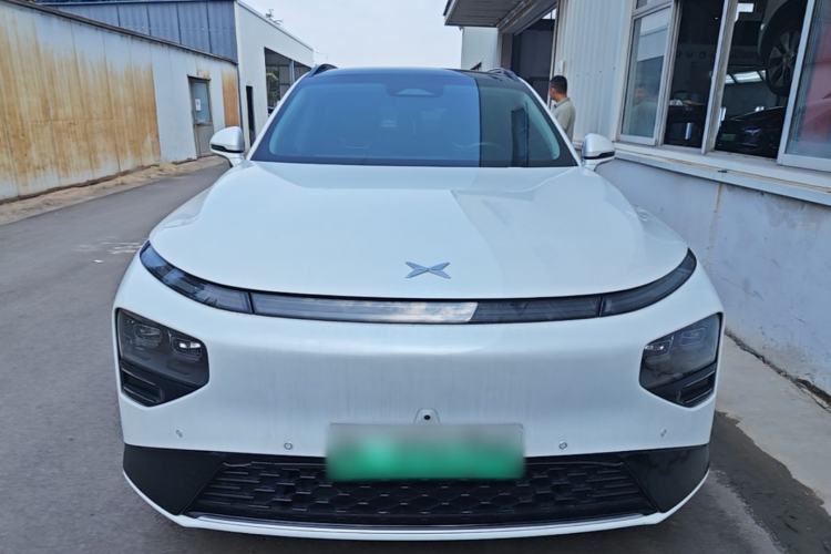 Used XPeng G9 2024 570 Max Front