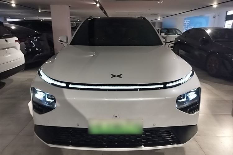 Used XPeng G9 2024 570 Max Front