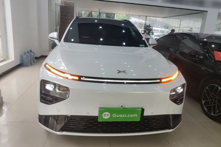 Used XPeng G9 2024 570 Max Front