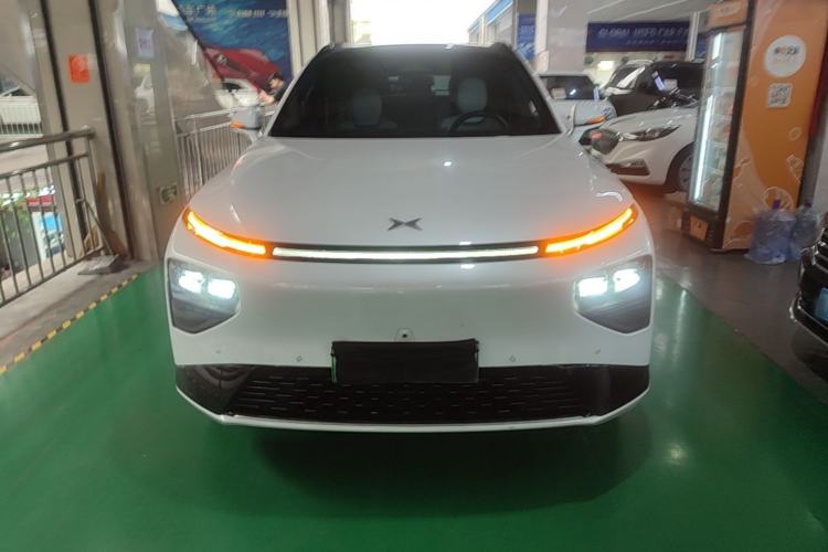 Used XPeng G9 2024 570 Pro Front
