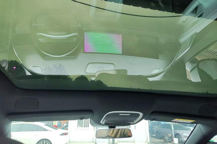 Used XPeng G9 2024 570 Pro Headliner