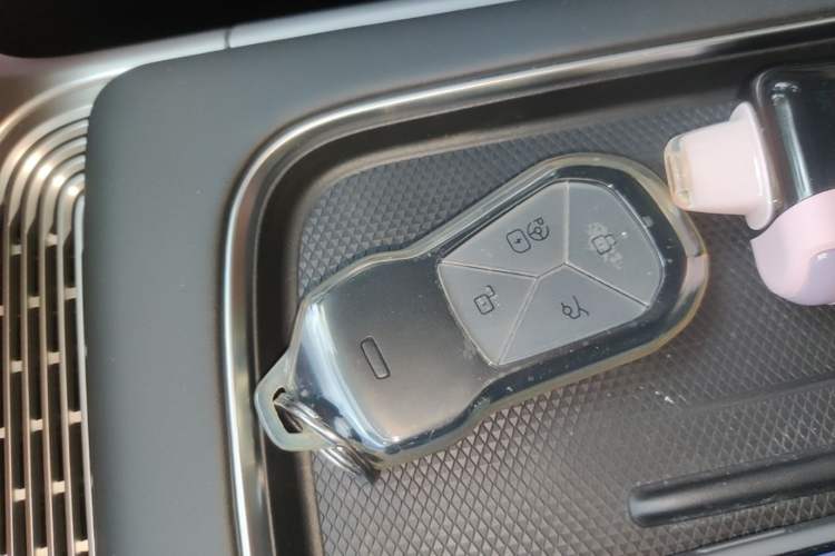 Used XPeng G9 2024 702 Max Interior 1