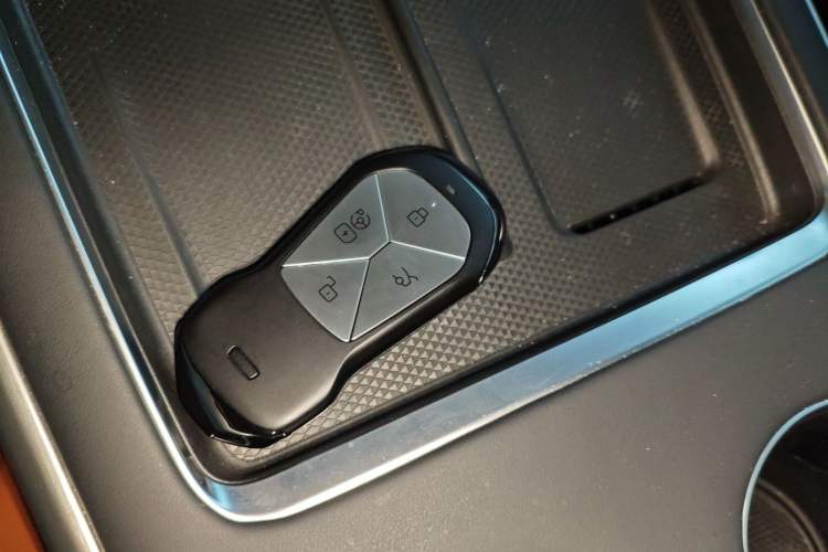 Used XPeng G9 2024 570 Pro Interior 1