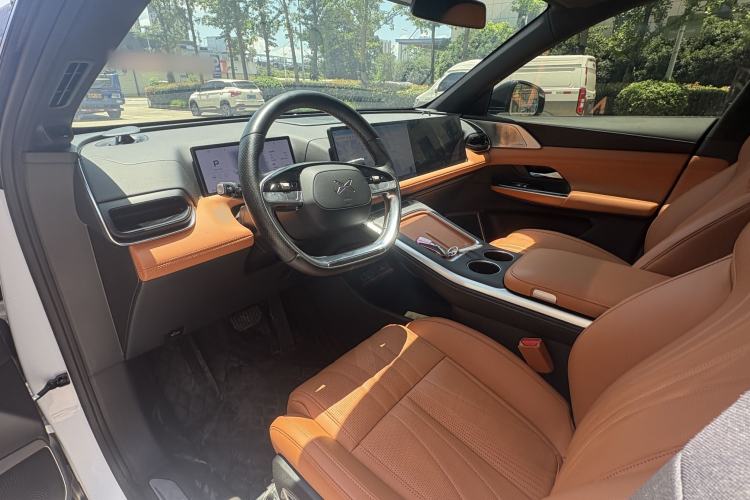 Used XPeng G9 2024 570 Max Interior 2