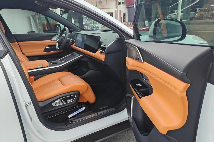 Used XPeng G9 2024 570 Max Interior 5