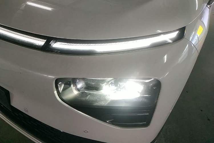 Used XPeng G9 2024 702 Max Left Front Headlight