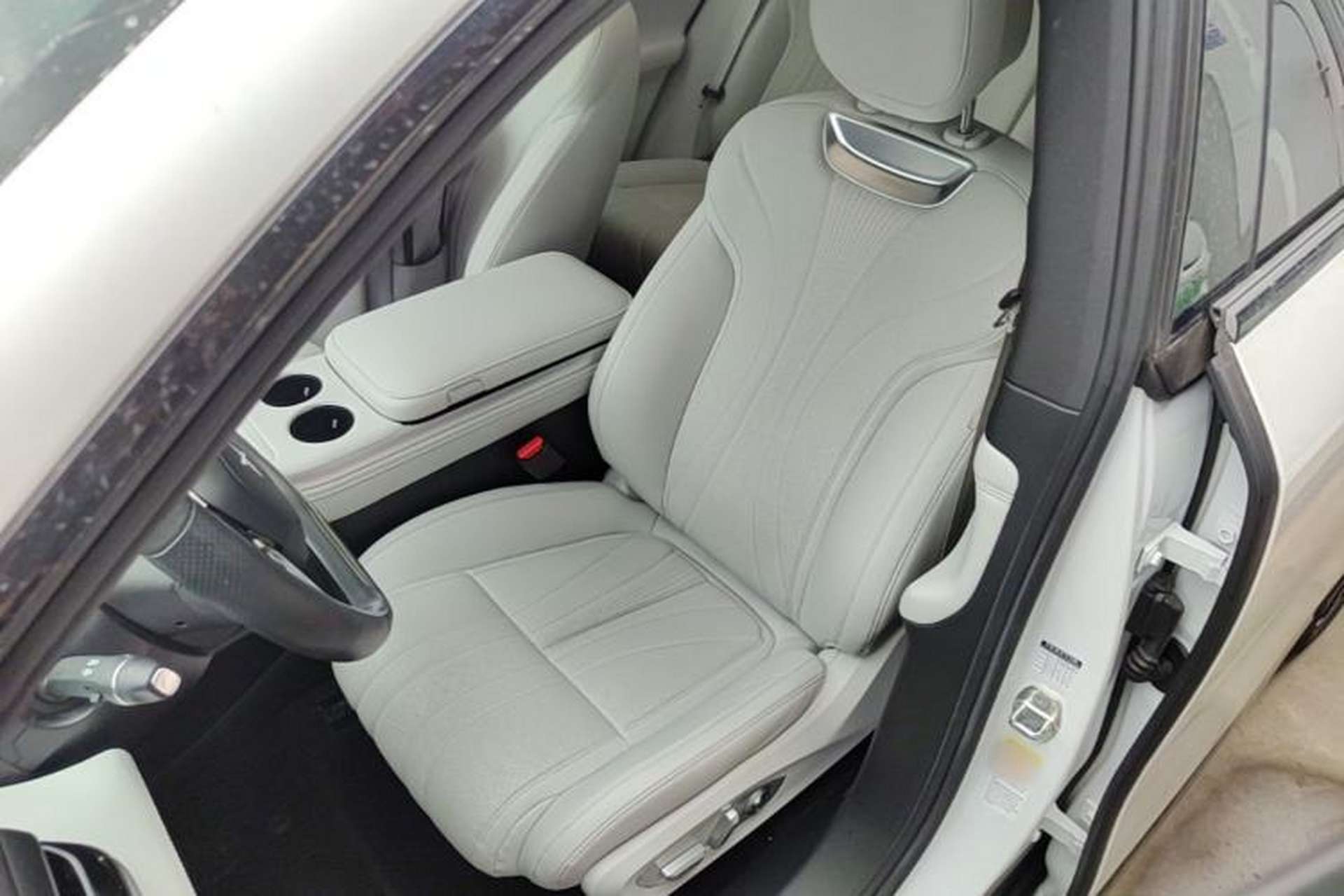 Used XPeng G9 2024 570 Max Left Front Seat