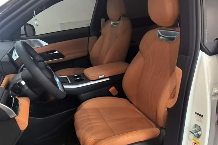 Used XPeng G9 2024 702 Max Left Front Seat