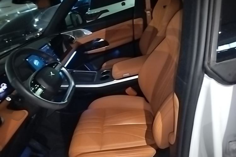 Used XPeng G9 2024 570 Max Left Front Seat