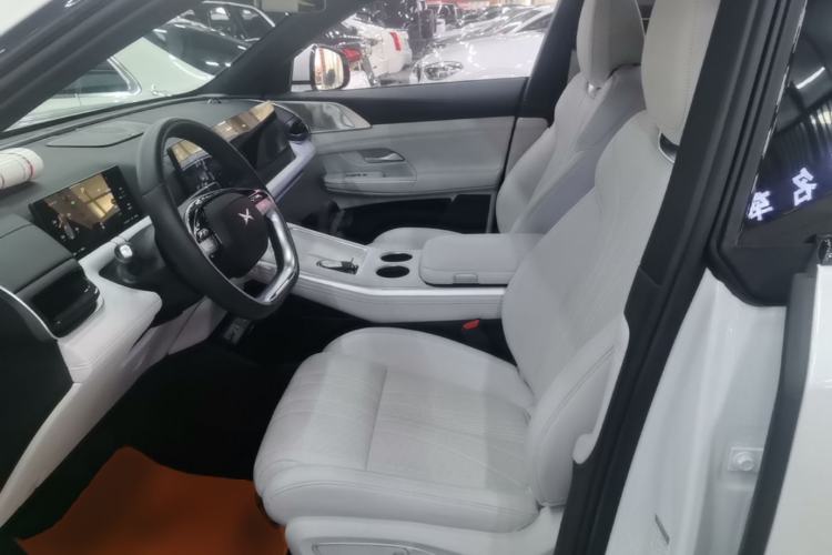 Used XPeng G9 2024 570 Pro Left Front Seat