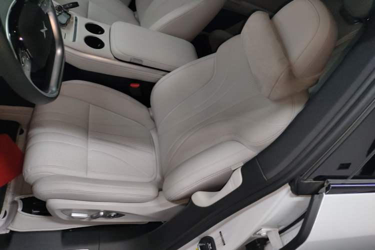 Used XPeng G9 2024 570 Max Left Front Seat