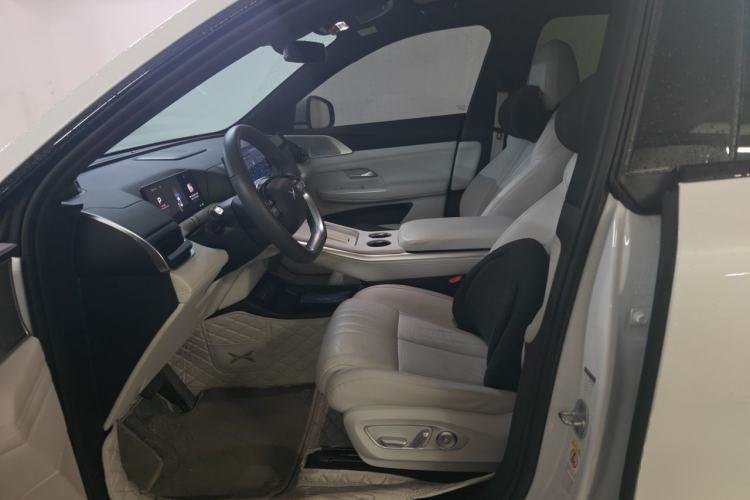 Used XPeng G9 2024 570 Max Left Front Seat