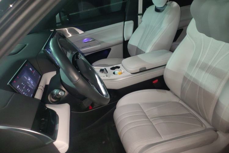 Used XPeng G9 2024 570 Max Left Front Seat