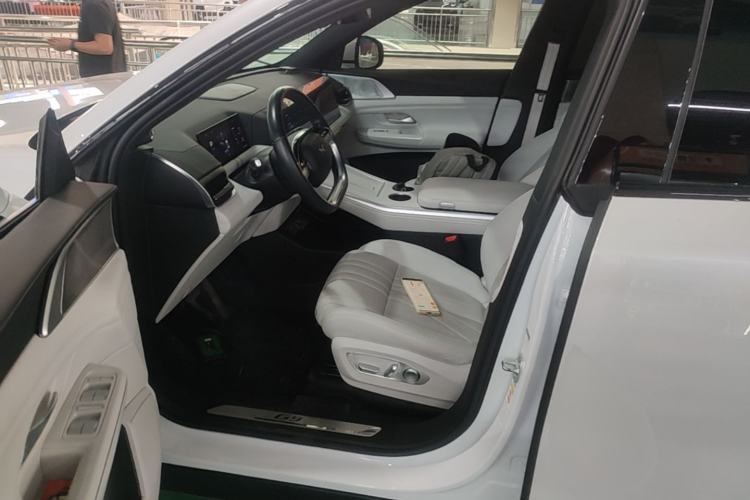 Used XPeng G9 2024 570 Pro Left Front Seat