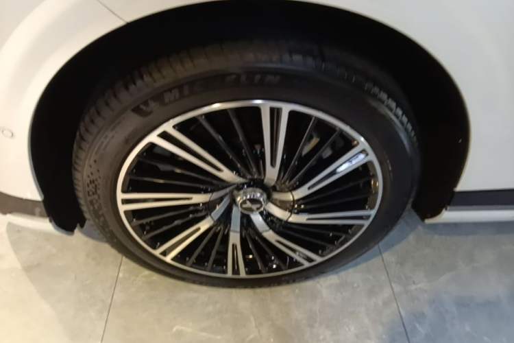 Used XPeng G9 2024 570 Max Left Front Wheel Hub