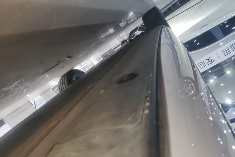 Used XPeng G9 2024 570 Max Left Side Sill