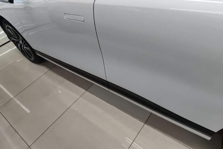 Used XPeng G9 2024 570 Max Left Side Sill