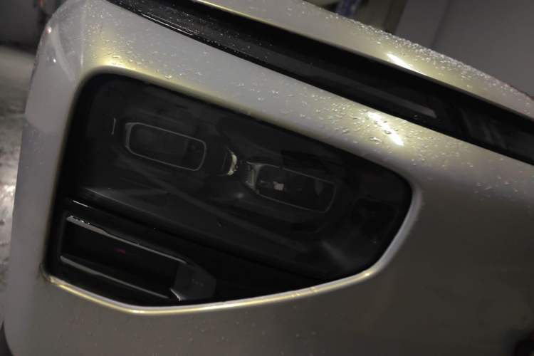 Used XPeng G9 2024 570 Max Right Front Headlight