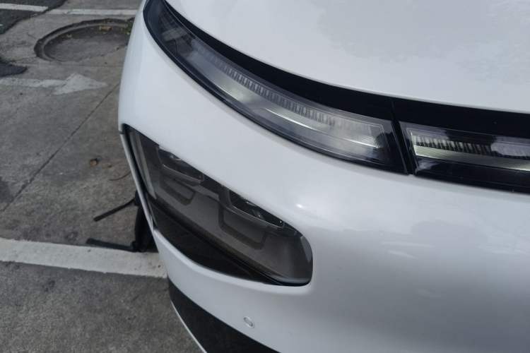 Used XPeng G9 2024 570 Pro Right Front Headlight