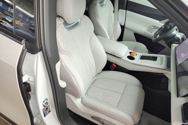 Used XPeng G9 2024 570 Pro Right Front Seat