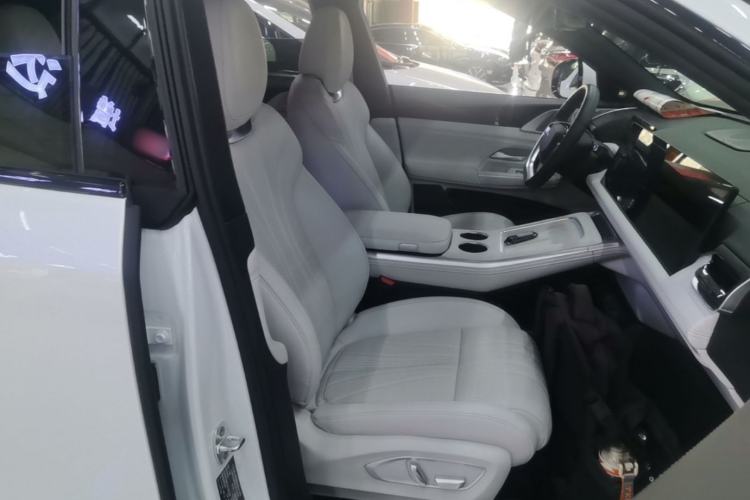 Used XPeng G9 2024 570 Pro Right Front Seat