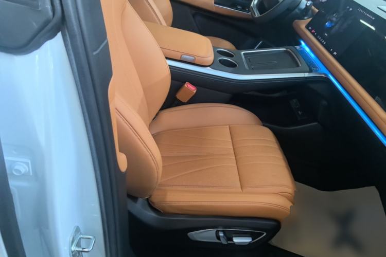 Used XPeng G9 2024 702 Pro Right Front Seat