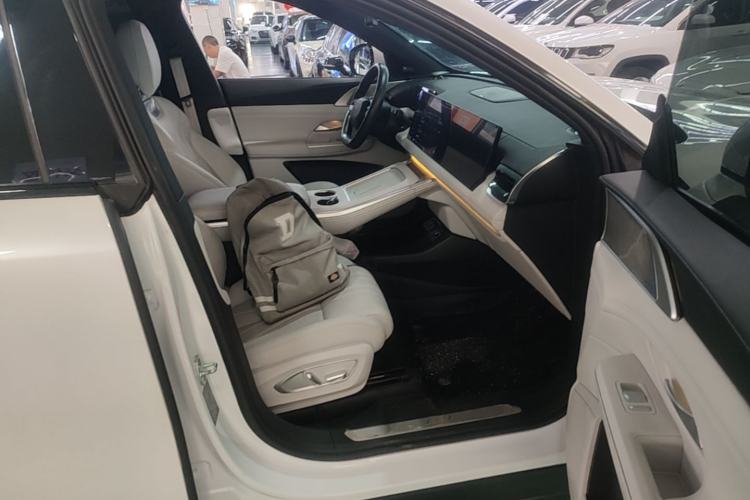 Used XPeng G9 2024 570 Pro Right Front Seat
