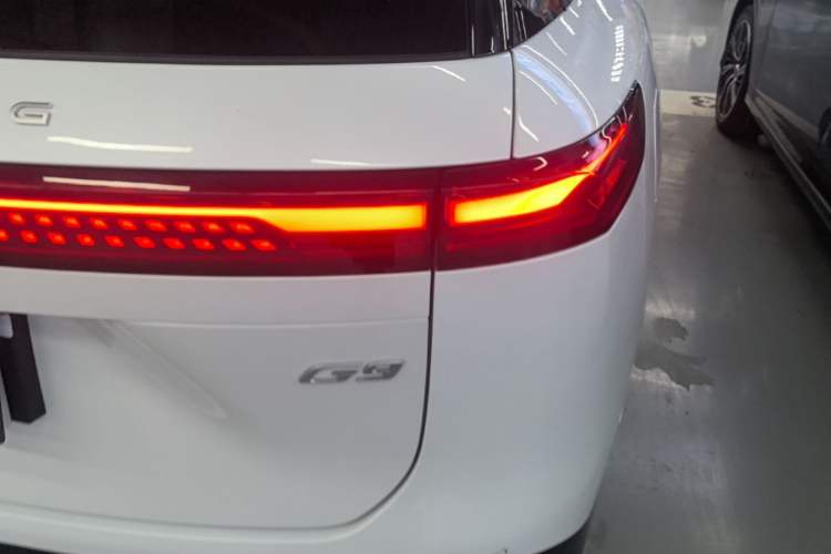 Used XPeng G9 2024 702 Pro Right Rear Taillight