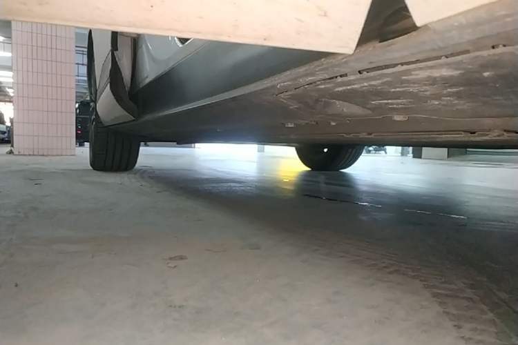 Used XPeng G9 2024 702 Max Right Side Sill