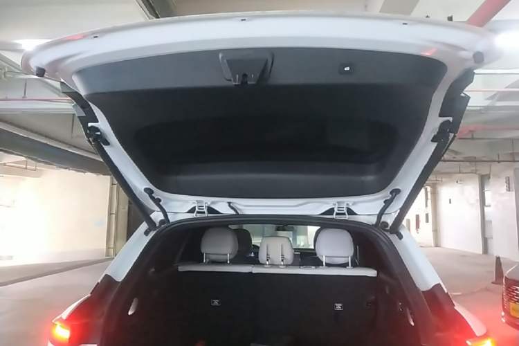 Used XPeng G9 2024 702 Max Trunk