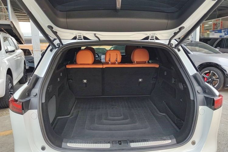 Used XPeng G9 2024 650 Max Trunk