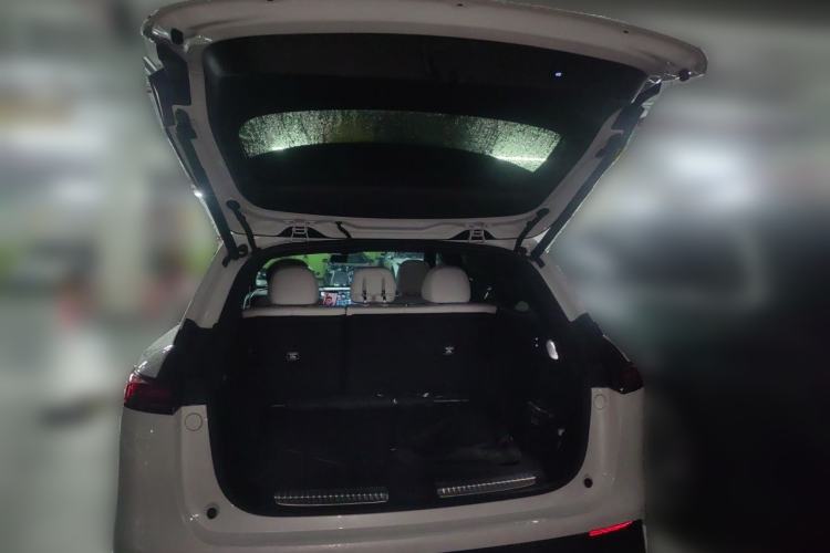Used XPeng G9 2024 570 Max Trunk