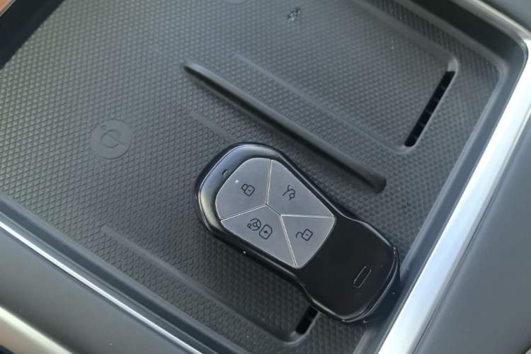 Used XPeng G9 2024 702 Pro Vehicle Key