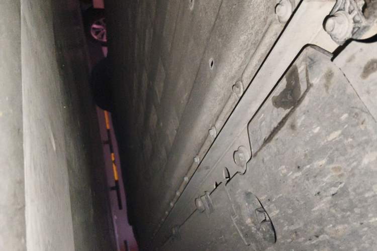 Used XPeng G9 2025 725 with Ultra-Long Range Max Chassis Front Left