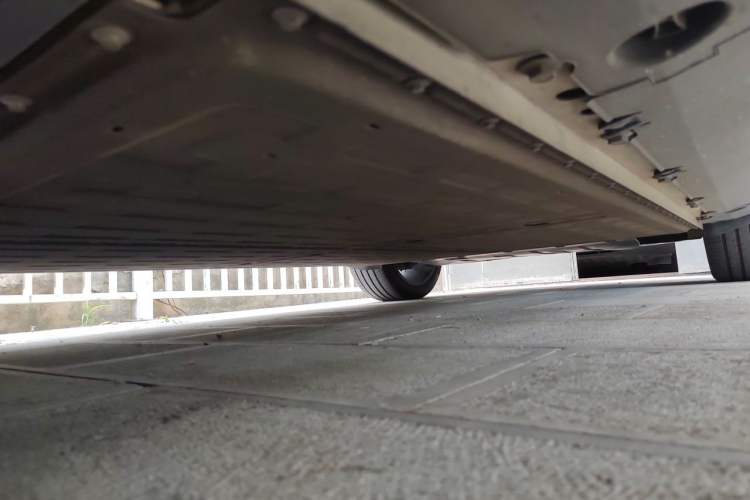 Used XPeng G9 2025 625 Long-Range Max Chassis Front Left