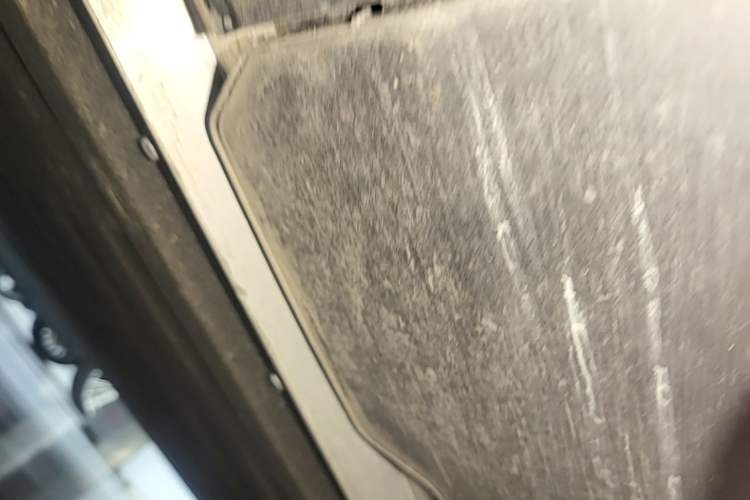 Used XPeng G9 2025 725 with Ultra-Long Range Max Chassis Rear Right