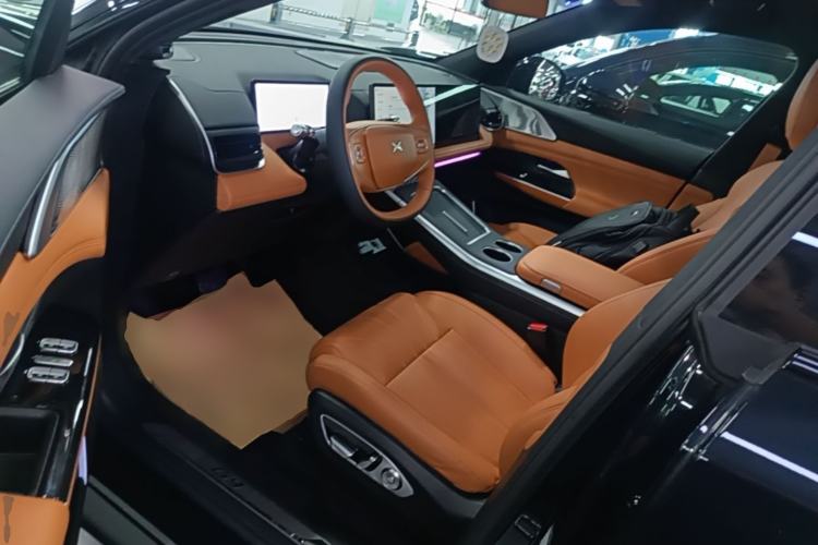 Used XPeng G9 2025 680 Ultra-Long Range All-Wheel Drive Max Driver Seat