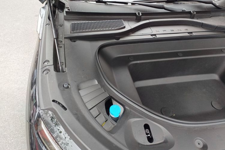 Used XPeng G9 2025 725 with Ultra-Long Range Max Engine Bay Right