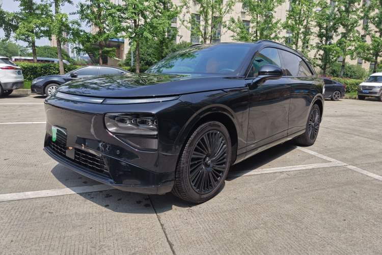 Used XPeng G9 2025 625 Long-Range Max Exterior 1