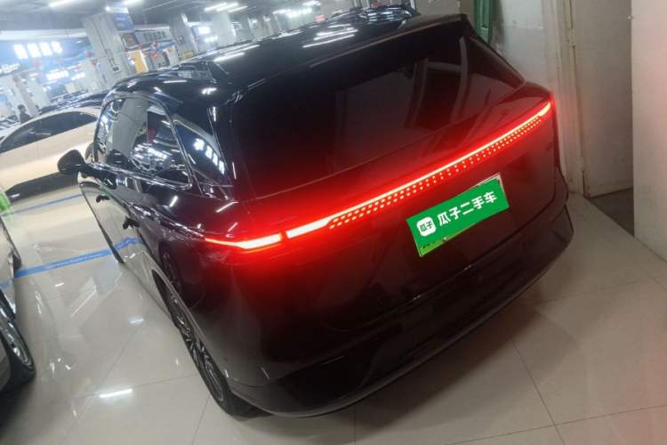 Used XPeng G9 2025 625 Long-Range Max Exterior 2