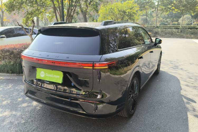 Used XPeng G9 2025 680 Ultra-Long Range All-Wheel Drive Max Exterior 5