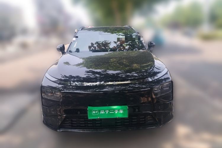 Used XPeng G9 2025 725 with Ultra-Long Range Max Front
