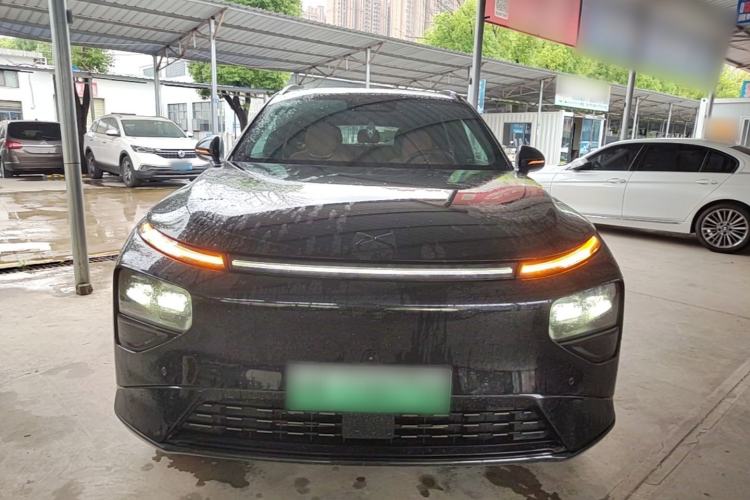 Used XPeng G9 2025 625 Long-Range Max Front