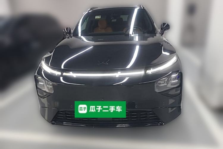 Used XPeng G9 2025 725 with Ultra-Long Range Max Front